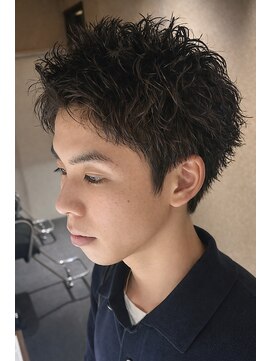 アネロ 名古屋(anhelo) スパイキーパーマ