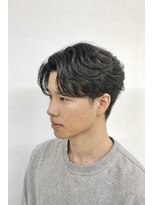 クオリス 上板橋店(QUALIS) 無造作フェザーパーマ×センターパートで清潔感◎韓国風モテ髪