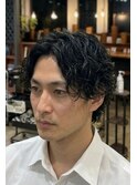フェザー×縦落ちツイストスパイラルパーマ