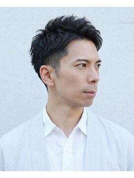 ヨシザワインク バンダイ(YOSHIZAWA Inc. BANDAI) ツーブロシチサンメンズ清潔感髪型メンズ爽やかヘアスタイル新潟