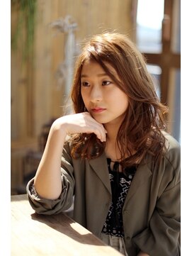 ヘアーラウンジ アンフィ 井土ヶ谷(Hair Lounge Anphi) Anphi