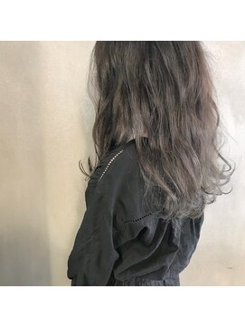 ミント(mint) 外国人風グレー♪ブリーチ必須！