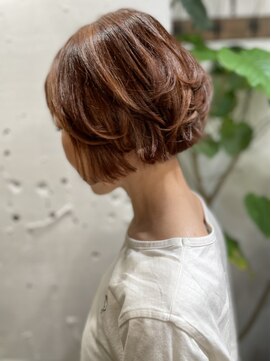 ボスコ 下北沢店(bosco) ショートボブ(Sakai Yukari)