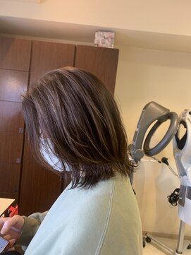 ジールドゥーエ(Zeal due) セミウルフヘア