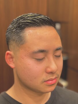 ヒロギンザ 御徒町店(HIRO GINZA) ミドルスキンフェード クロップ