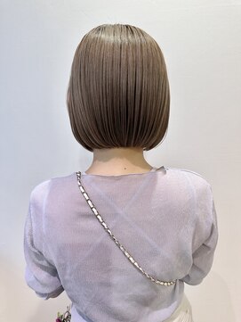 インビテーション 名古屋(invitation) ◎ミニボブ/ミルクティーベージュ