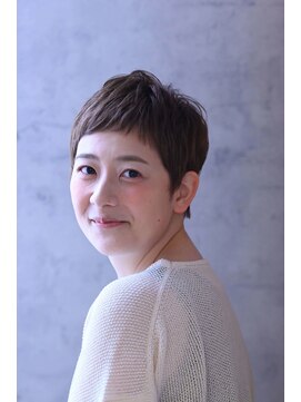 デイジー(Daisy) ベリーショート