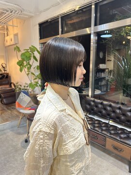 キュリオ(CURIO) お洒落切りっぱなしミニボブ◎