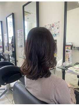 アヴソリューク(Absoluk) ヘアドネーションカット