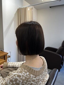 アンクル(ancre) 艶髪×ぱつっとボブ×アッシュブラウン×髪質改善【広島】