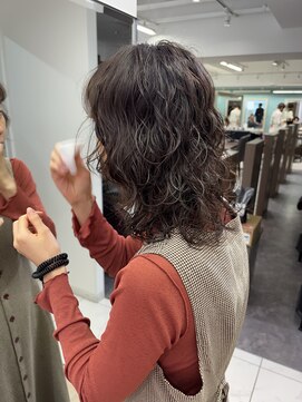 アッシュ 下北沢店(Ash) ミディアムレイヤーパーマ