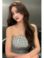 ランズ(LANDS)&nbsp;くすみベージュ　レイヤーカット 【韓国ヘア 大阪 梅田】