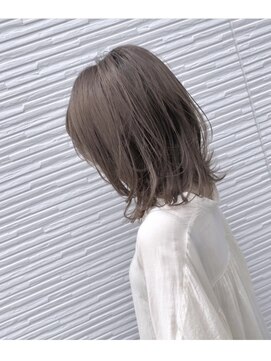 ヘアサロン エフ 渋谷(F) #レイヤー#顔周りレイヤー#くびれボブ#アッシュ