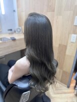 ハサミバイアトリエナガノ 千葉(8sami by atelier nagano)&nbsp;デザインカラー／レイヤーカット/ウエットヘア/オリーブベージュ