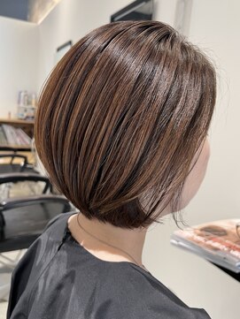 フリック 京都河原町店(FLICK) ★40代50代/大人可愛い前下がりショート/明るめの白髪染め/京都