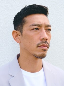 プレミアムバーバー 新宿店(PREMIUM BARBER produce by HIRO GINZA)の写真/【国内外43店舗/全席個室】理容室ならではの本格シェービング技術。清潔感UP*[新宿/新宿駅]