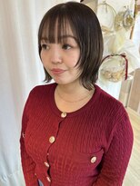 アミュー(amiu)&nbsp;顔周りレイヤー耳掛けスタイル