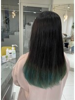 ステラ ヘア デザイン サロン(STELLA hair design salon)&nbsp;艶ツヤロングヘア×エメラルドグリーン 【由比藤】