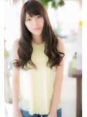 巻き髪ロングスタイル