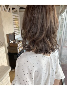 ラニカ ヘアーデザイン(Lanica hair design) ナチュラルミディ