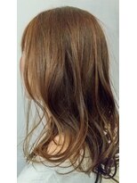 ヘアー ジラソル(Hair girasol)&nbsp;アッシュ外ハネセミロング