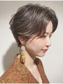 アッシュベージュ_ショートヘア