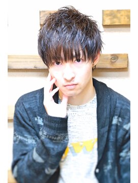 モットコウ 倉敷駅前(Mot-Co) うざったバングがカッコいい アイラインカット