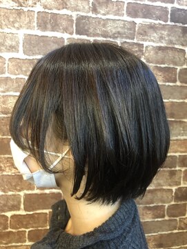 ルッソ チアロ(Lusso chiaro) ボブカット　パールラベンダー/30代40代50代