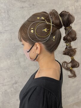 ファム(fam) 水引＆金箔ポニー