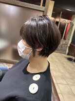 ハピネス クローバー 学園前店(Happiness CLOVER)&nbsp;丸みショート/小顔/顔周りカット/レイヤー/白髪/髪質改善/前髪