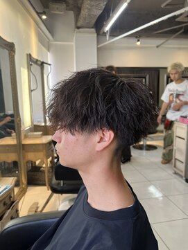 アイズ 海老名(AIZU) ツイストスパイラルパーマ　ツイストパーマ　メンズパーマ