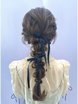 プルクラギンザ(PulchraGINZA)&nbsp;ポニーテールアレンジヘア/リボンスタイル/顔まわり韓国巻き