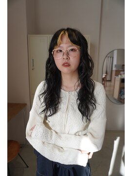 キチ(kici) 前髪インナーカラー