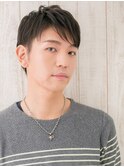 シックに決めるマットブラウンくせ毛風うるツヤショートF愛子