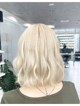 シェア 天王寺(share) ホワイトブロンドカラー/ブロンドカラー/韓国ヘアー/天王寺