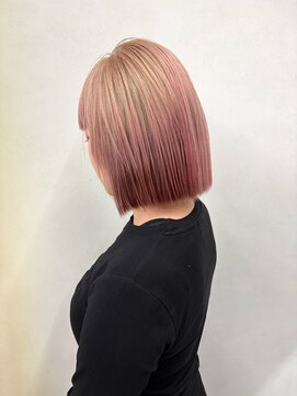 ティント 梅田(Tint) 【Ryota】ベージュ×ピンク《大阪梅田駅》