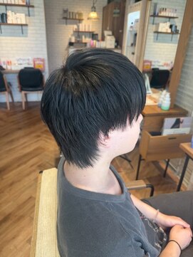 ヘアーショップ エヌアンドエー 越谷店(hair shop N&A) ワックスを揉み込むだけでキマる◎ツヤ感×束感マッシュ