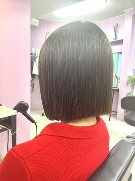 アヴァンス 難波店(AVANCE.) くくれる長さの切りっぱなしボブ