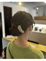 ギッシュ イオン小牧店(guiches) 【結婚式ヘア】お呼ばれシニヨンヘア