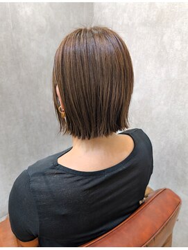 ステアー(stair) 切りっぱなしショート/髪質改善/白髪ぼかし/【大宮】