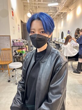 ラック 津田沼(LUCK) ハンサムショート/ブルー/津田沼/ケアブリーチ/似合わせカット