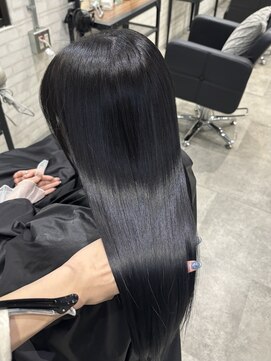 ジーナ 博多(Zina) 透明感ブルーブラック＋ローレイヤー＋超音波TR/TAKATO