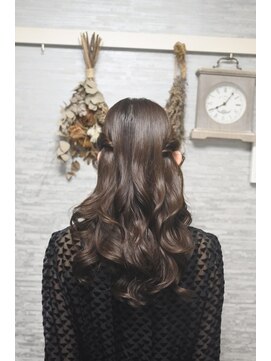 マナミメイク(manami make) ハーフツイン