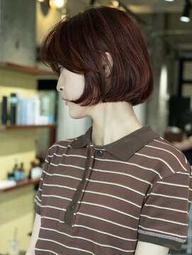 スーク(Suq.) ボルドーカラー×レトロボブ