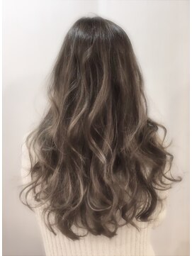 ヘアサロンエム 渋谷店(HAIR SALON M) グレイッシュベージュ