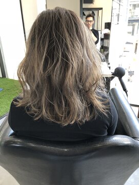 ヘアーワークスヴィクサス(HAIR WORKS VIXUS) VIXUS★グラデーションカラー