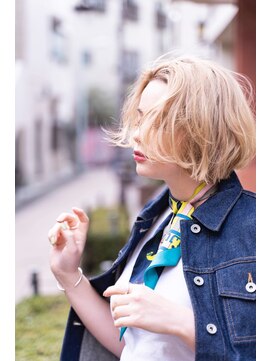 アメリ 新宿(Ameri) Ameri 外国人風ブロンドベージュ【新宿】