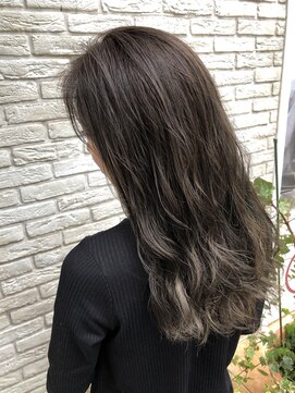 美容室 パルス 静岡鷹匠店(PALS) グレージュ