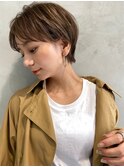 Chlom☆新宿 ハイライトベージュイルミナカラーハンサムショート
