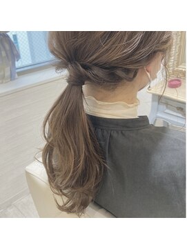 ラ ブランシュ 大宮(La Blanche) ゆるっとローポニー×ナチュラルベージュ＊°．